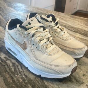 Men’s size 7 Nike Air Max cork Coconut milk